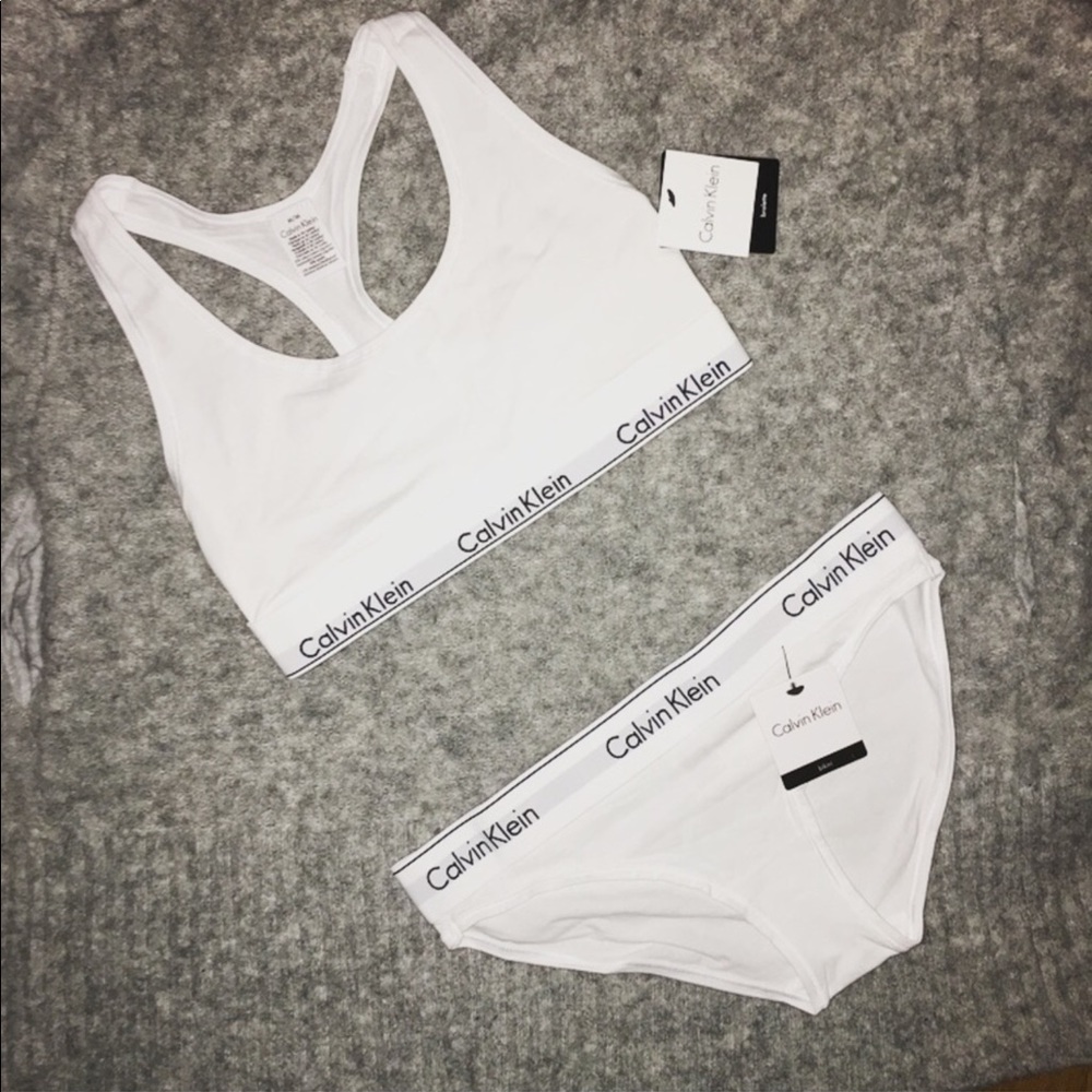 Calvin Klein Modern Cotton Matching Bra & Panty - Picture 2 of 7